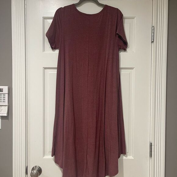 EUC Women’s LuLaRoe Carly Casual Knit Swing Dress  sz S Maroon/Wine - Picture 2 of 5